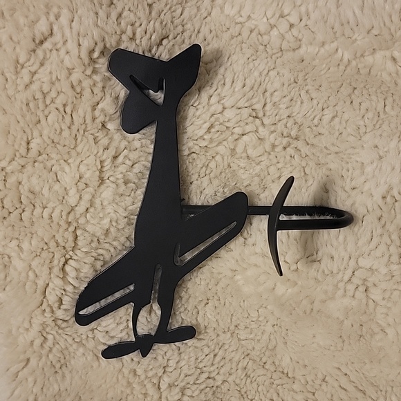 Airplane wall hooks - Picture 2 of 2